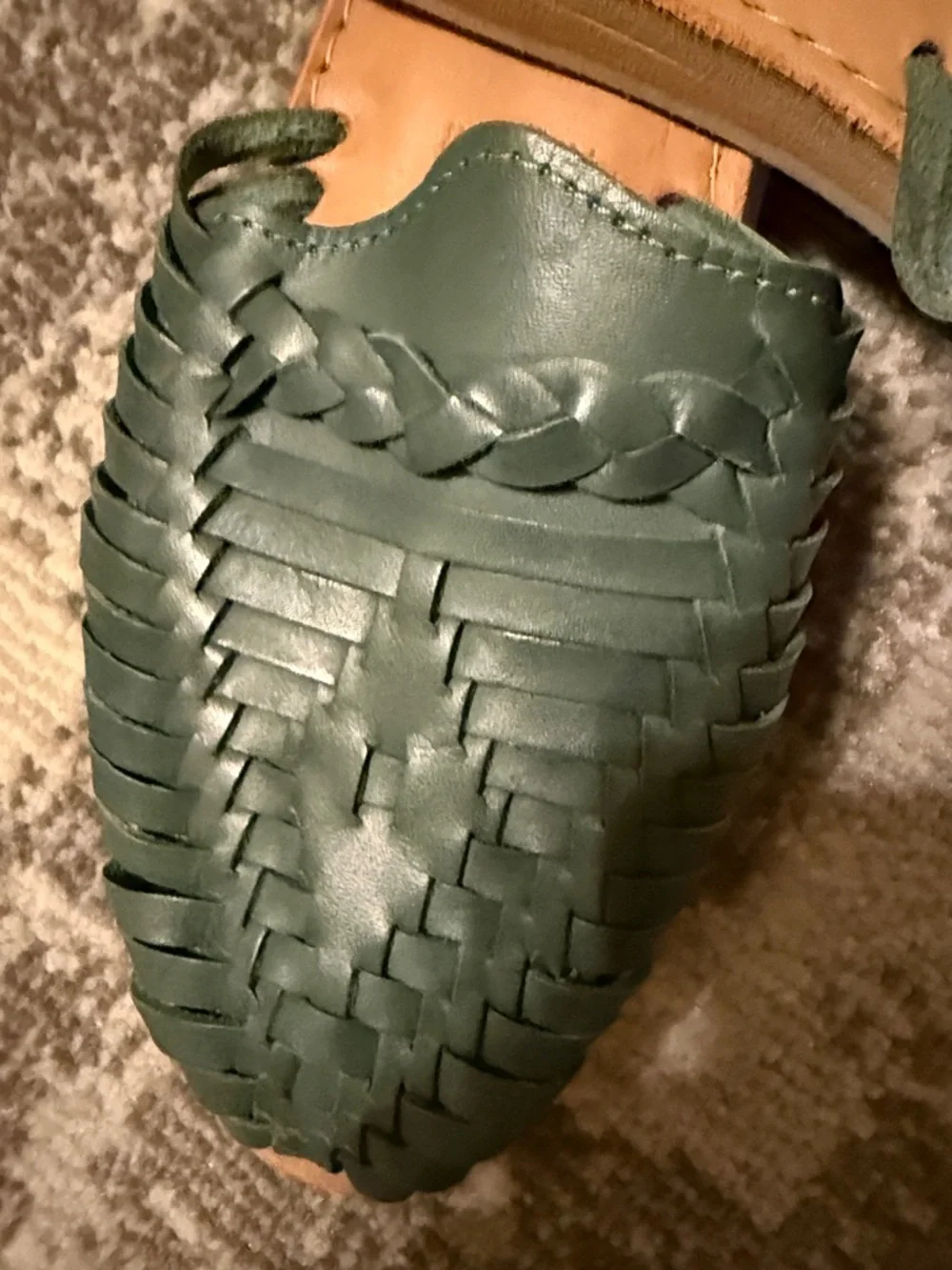 New size 8, turquoise green , leather, woven slides.. - Picture 2 of 7